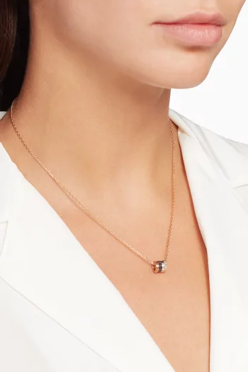 Quatre Classique Mini Ring Pendant with Diamond in 18kt Gold