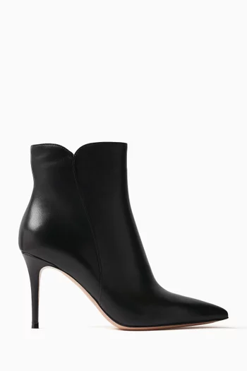 Levy 85 Ankle Boots in Leather