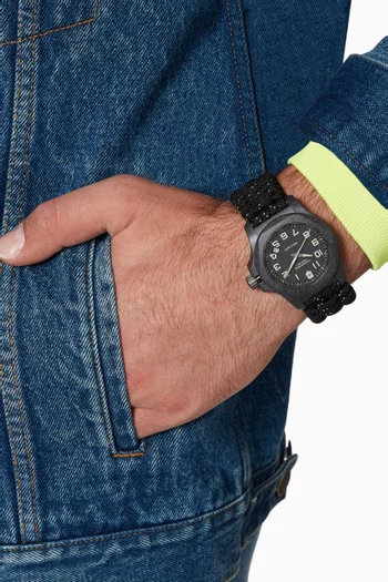 ساعة كربون I.N.O.X