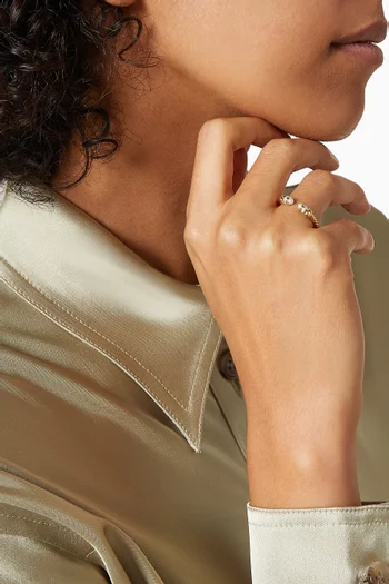 خاتم بيتيت هيلينا مرصع بالماس واللؤلؤ ذهب أصفر عيار 18