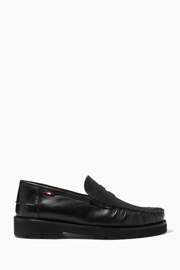 Noah Loafers in Leather    