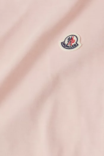 تي شيرت جيرسيه بشارة بشعار الماركة