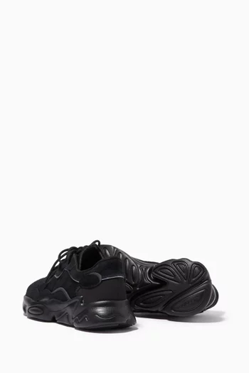 OZWEEGO Sneakers in Suede Leather  