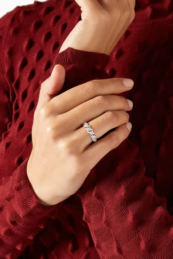 Pavé Diamond Chain Band Ring in 14kt White Gold 