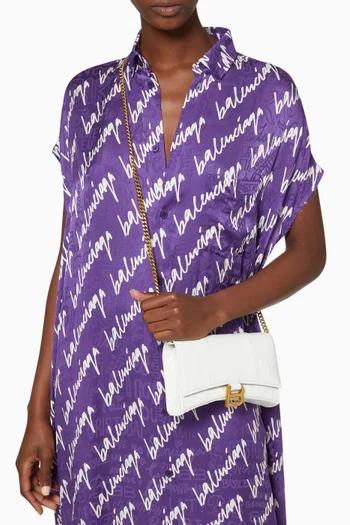 Hourglass Wallet on Chain in Shiny Crocodile Embossed Calfskin
