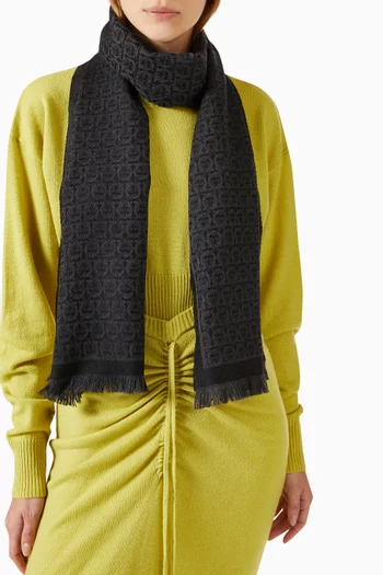 Gancini Scarf in Wool    