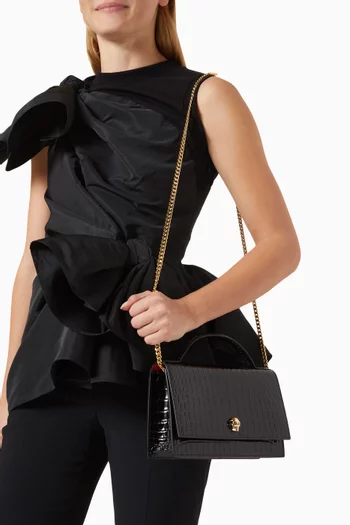 حقيبة متوسطة بجمجمة ويد علوية جلد بنقشة جلد التمساح