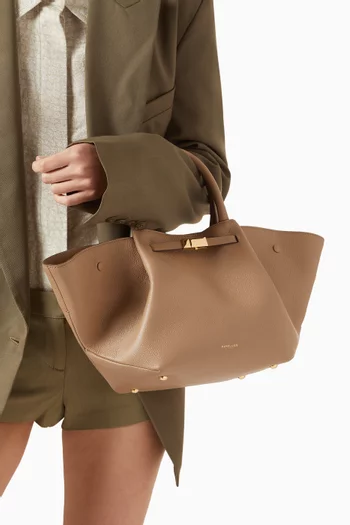 The Midi New York Tote Bag in Grained Leather