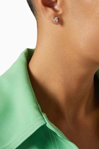 أقراط مرصعة بالماس ذهب ‏أبيض عيار 18