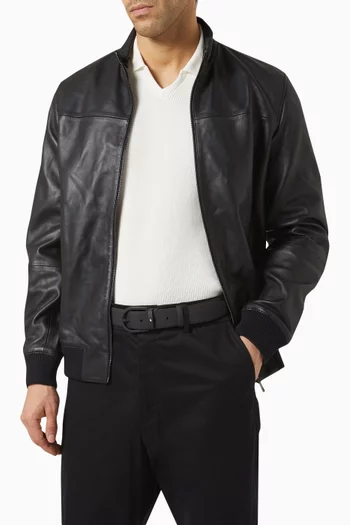 Horseshoe Buckle Belt in Leather