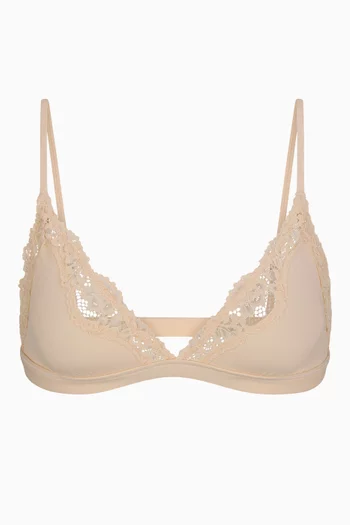 Buy SKIMS Neutral Fits Everybody Lace Bralette for Women in Saudi