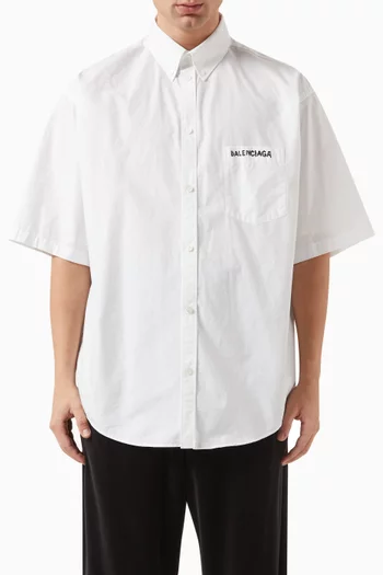 قميص بطبعة شعار الماركة بخط يدوي قطن بوبلين