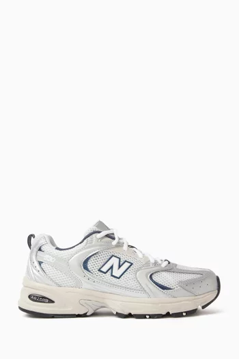 530 Sneakers in Mesh
