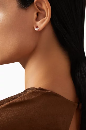 أقراط بيكسي وينجز مرصعة بياقوت أحمر وماس ذهب عيار 18