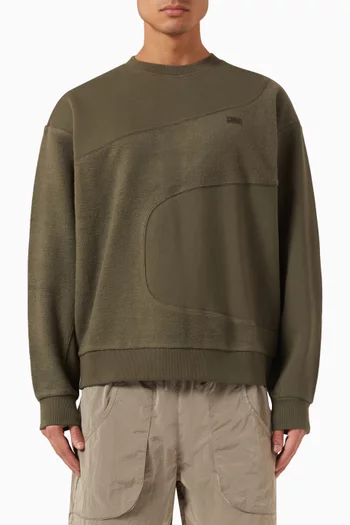 Curved Seam Madison Crewneck Sweatshirt in Cotton-fleece