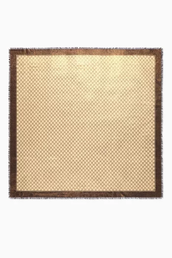 وشاح صوف جاكار لامع بشعار حرفي GG