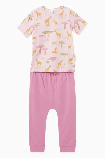 2-piece Giraffe-print Comfy T-shirt & Pants Set