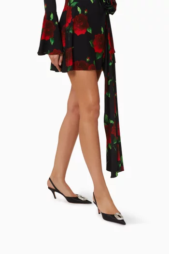 حذاء كلاسيك كاميليا مطرز بالكريستال بسير خلفي وكعب 60 مم ستان