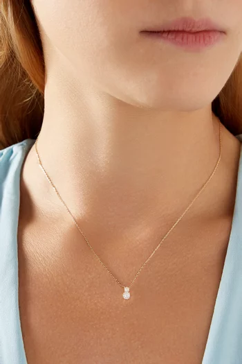 Round Diamond Drop Pendant Necklace in 18kt Gold