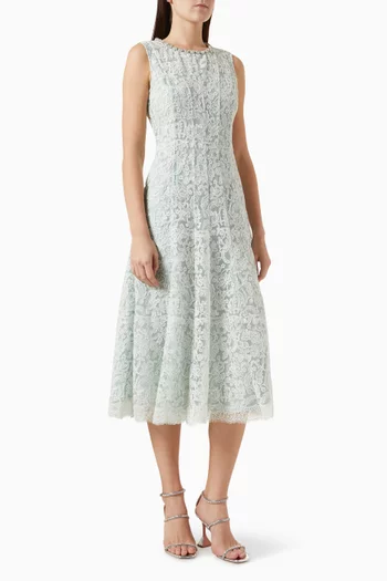 Sleeveless Midi Dress in Floral Lace
