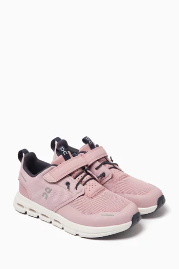 Cloud Play Sneakers in Mesh
