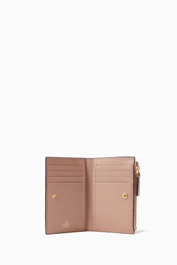 Valentino Garavani Rockstud Card Holder in Calf Leather