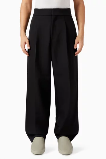 Single-pleated Relaxed Pants in Twill