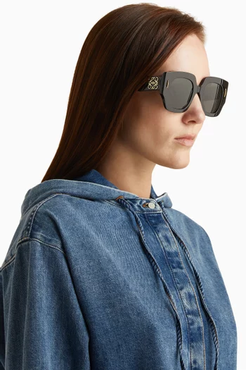 نظارة شمسية بتصميم مربع أسيتات