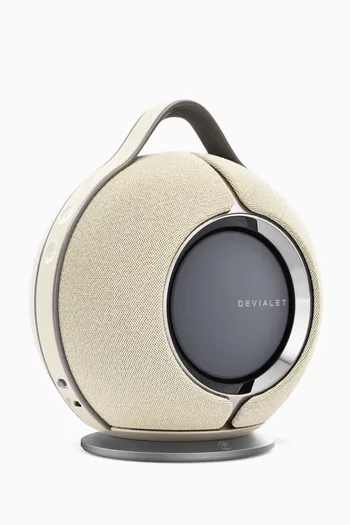 Mania Sandstorm Portable Speaker with Charging Station
