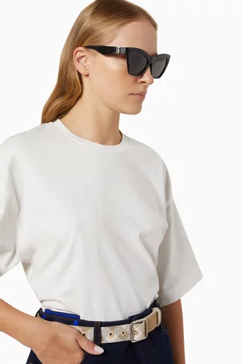 نظارة شمسية بتصميم عين القطة وإطار أسيتات