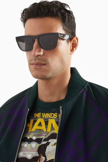 Square sunglasses in Acetate