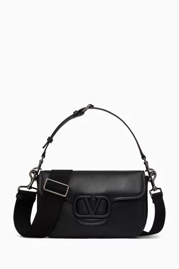 Valentino Garavani Shoulder Bag in Leather