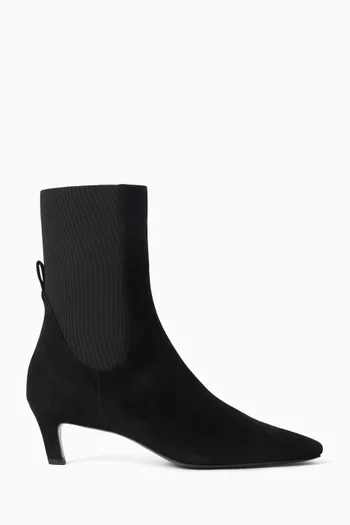 Mid-heel Boots in Suede