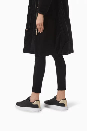 سنيكرز لندن بشعار AX جلد صناعي