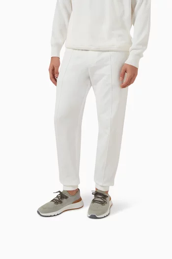 سنيكرز أسفل الكاحل منسوج من قماش شبكي