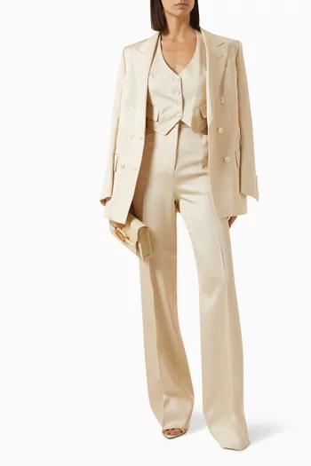 فيست بحمالة حول الرقبة حرير وصوف