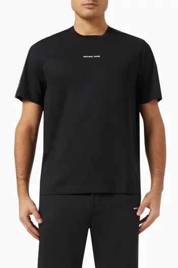 Logo Tape T-shirt in Cotton