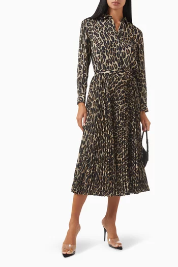 قميص بنقشة جلد الفهد بوليستر معاد تدويره