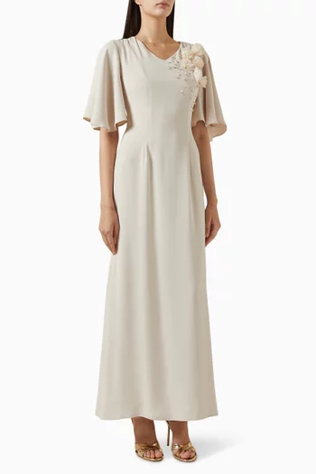 فستان سهرة مطرز بزهور بارزة