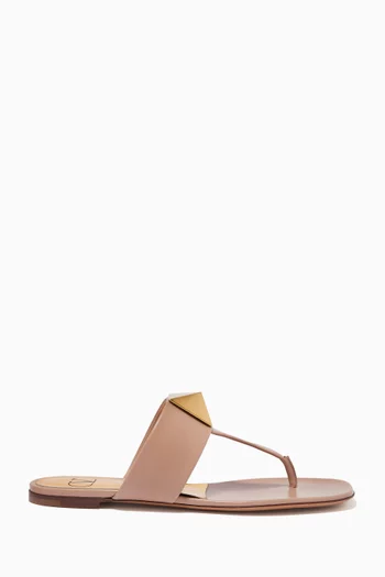One Stud Sandals in Leather