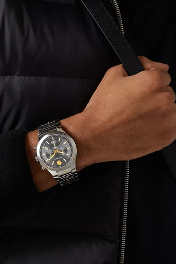 SE Chronograph Watch, 42mm