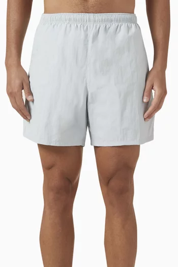 Drape Tech Trunks