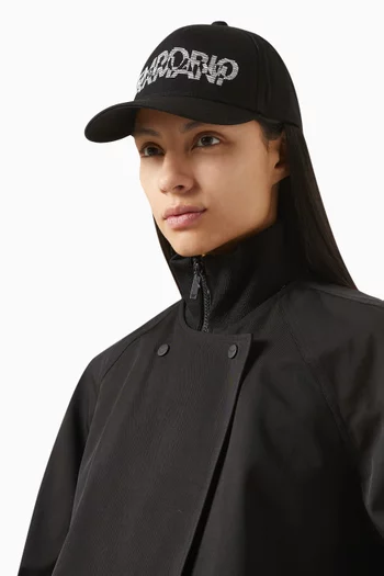 كاب بيسبول بشعار الماركة