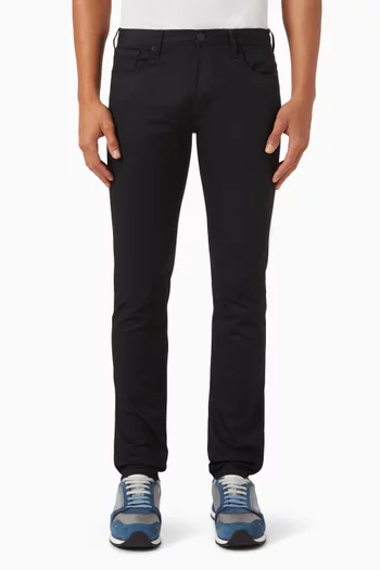 J06 Slim-fit Jeans