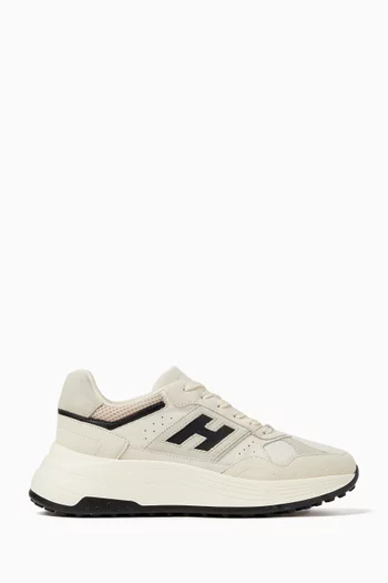 Hi-Fi Low-top Sneakers in Suede