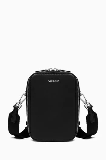 Sleek Reporter Bag in Faux Leather
