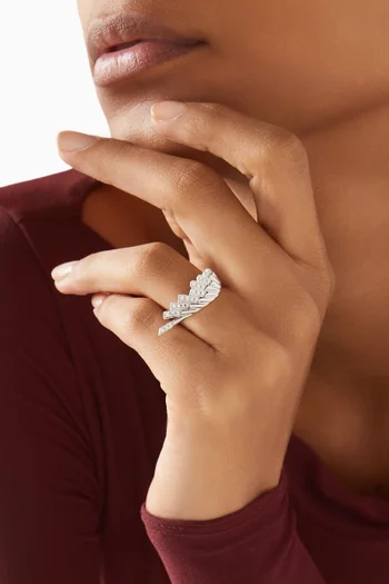 Wings Rising Mini Icons Diamond Ring in 18kt White Gold