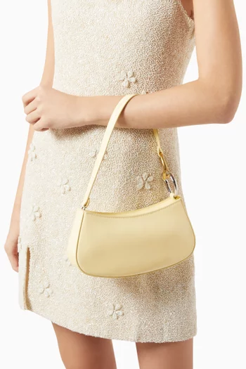 Ollie Shoulder Bag in Leather