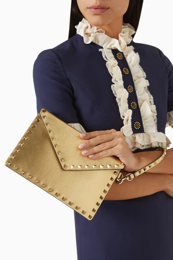 كلاتش بحلي هرمية جلد عجل لامع