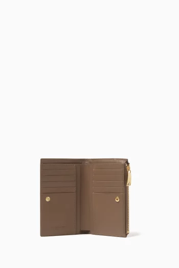 Medium Bi-fold Wallet in Intrecciato Leather